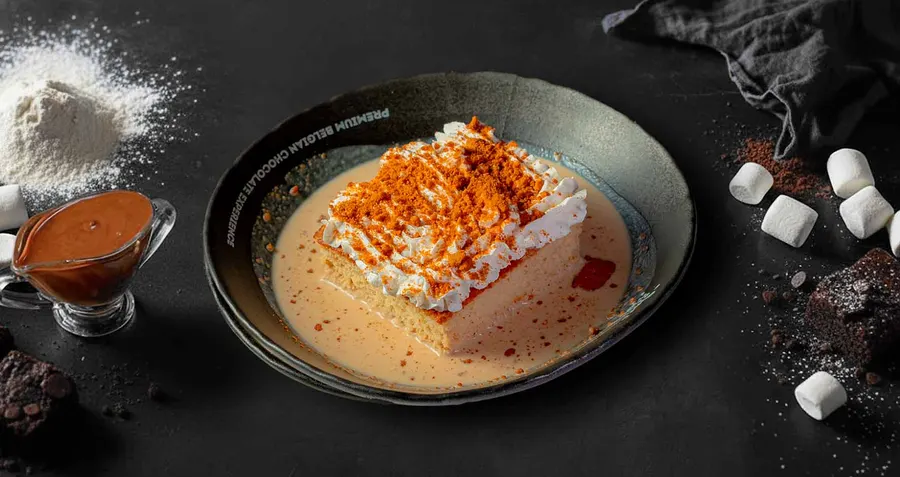 Lotus Milk Cake